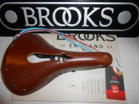 Сідло Brooks B17 Carved Brown коричневе - 6600 грн
