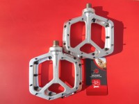 Педалі Race Face Atlas 22, колір срібний - 6650 грн