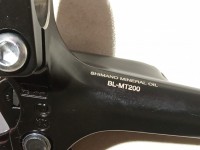 Ліва ручка гідравлічних гальм Shimano MT200