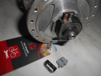 Коннектор з"єднувач дротів для втулки Shimano Dynamo - 140 грн