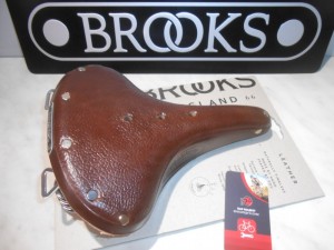 Сідло Brooks B67 Brown коричневе - 6600  грн