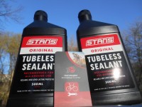 Герметик свіжий Stan's Original Tubeless 500 мл - 950 грн
