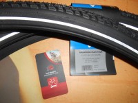 Покришка Schwalbe Marathon Plus Tour 28x1,5 - 2100 грн