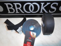 Обмотка керма Brooks Microfibre Bar Tape - 1600 грн