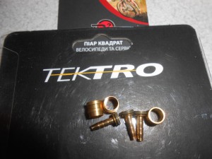 Оливка + Штуцер для гальм Tektro - 90 грн