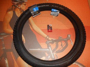 Покришка Schwalbe Black Jack 26"х2,25 - 700 грн