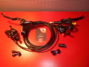 Комплект гальм Shimano MT200 передні + задні - 2100 грн